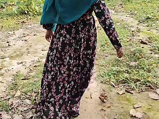 couple shares intimate moment after jungle walk