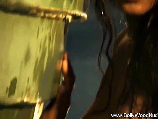 Living The Erotic Dream With Indian Milf Lover