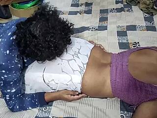 Hot Saree Romance – Bhabhi And Devar Lip Lock